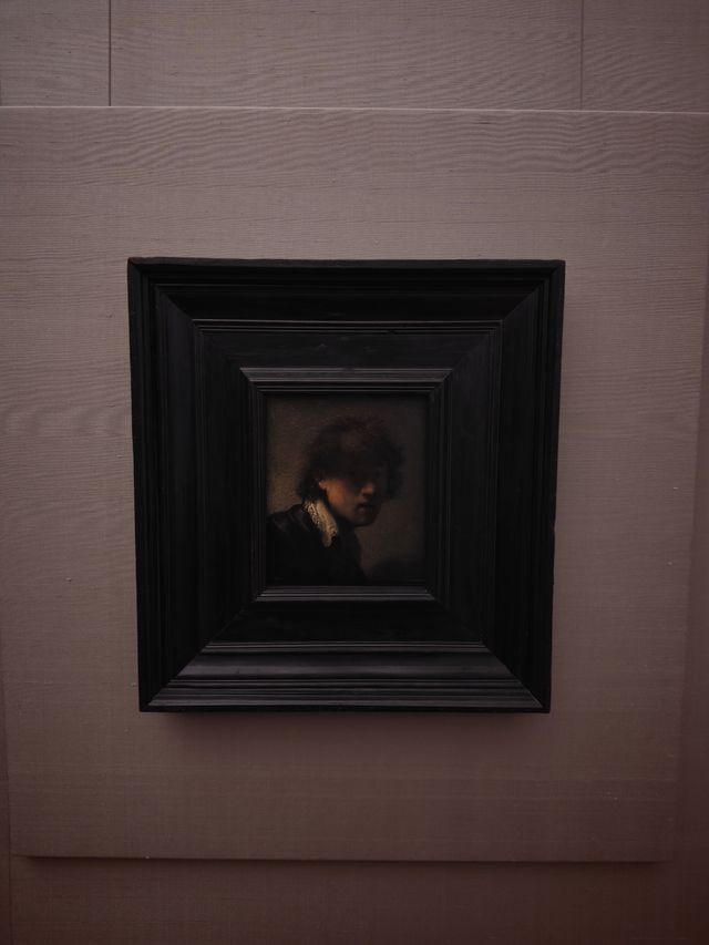 在慕尼黑的午後,躲進老繪畫陳列館 在慕尼黑的午後,躲進老繪畫陳列館