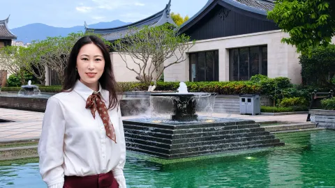 พักผ่อนในลานน้ำพุร้อนส่วนตัว และควบคุมอุณหภูมิเพดานได้โดยตรงเพื่อความผ่อนคลาย — traveler post in อันซี
