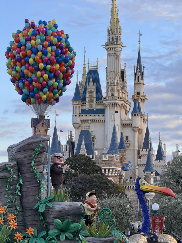 Experience the top-tier fairy-tale charm of Tokyo Disneyland