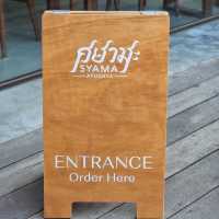 ศยามะ อยุธยา • คาเฟ่บ้านทรงไทย ติดริมแม่น้ำ  