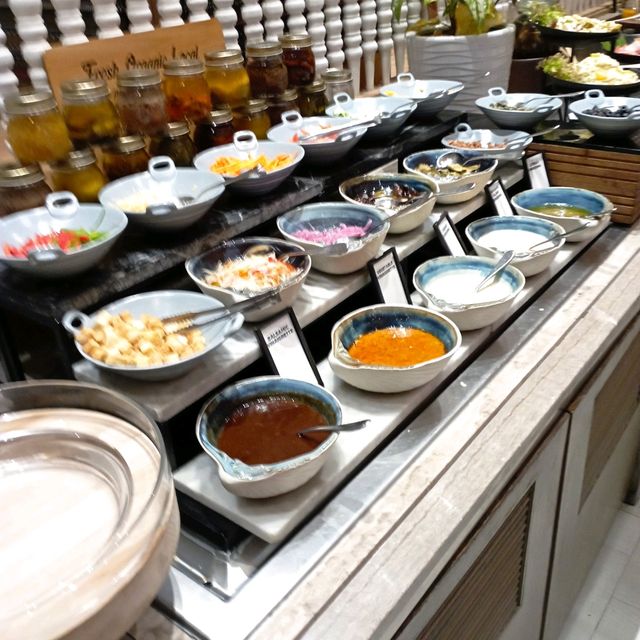 The Best Service Buffet Restaurant in Manila