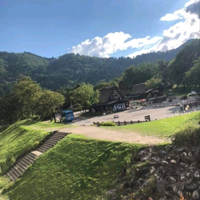 日本名古屋～合掌村景色美，不同季節觀賞不同景色