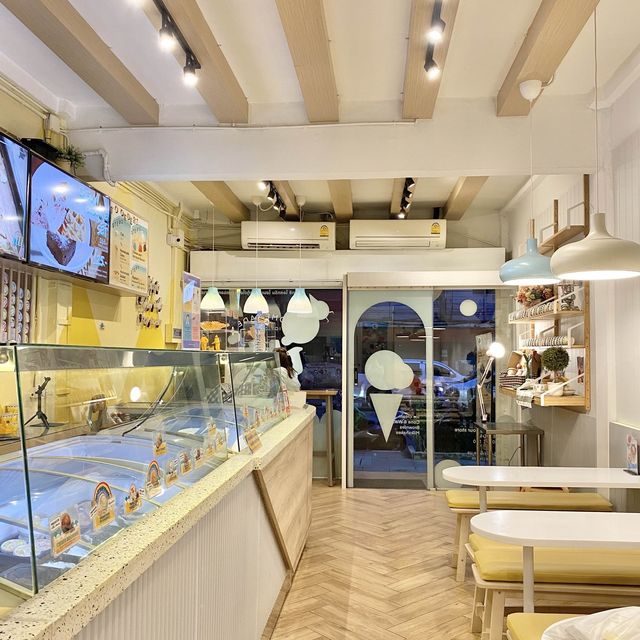 🍦Itti ร้านไอศกรีมโฮมเมด ย่านซอยสุกร (ตรอกโรงหมู)