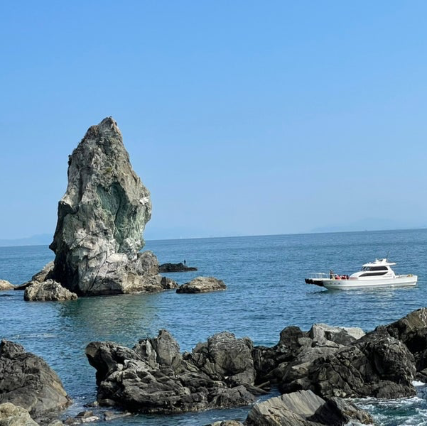 【上立神岩/兵庫県】沼島に聳え立つシンボル