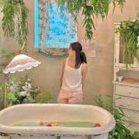 꽃욕조 포토존이 있는 대구 감성카페  🌼🍃🌸