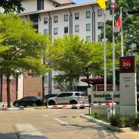 ibis Bangkok Riverside ริมแม่น้ำเจ้าพระยา