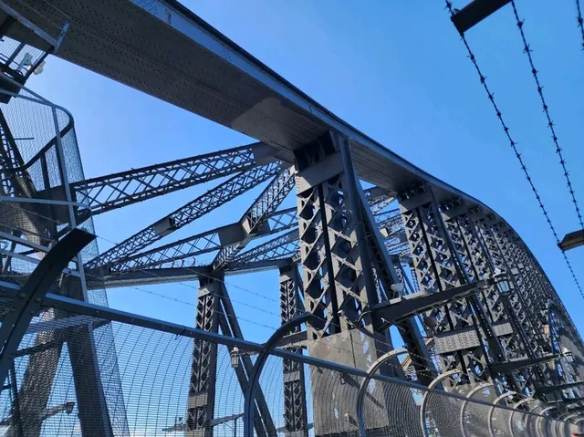 Multiple angles of Harbour bridge