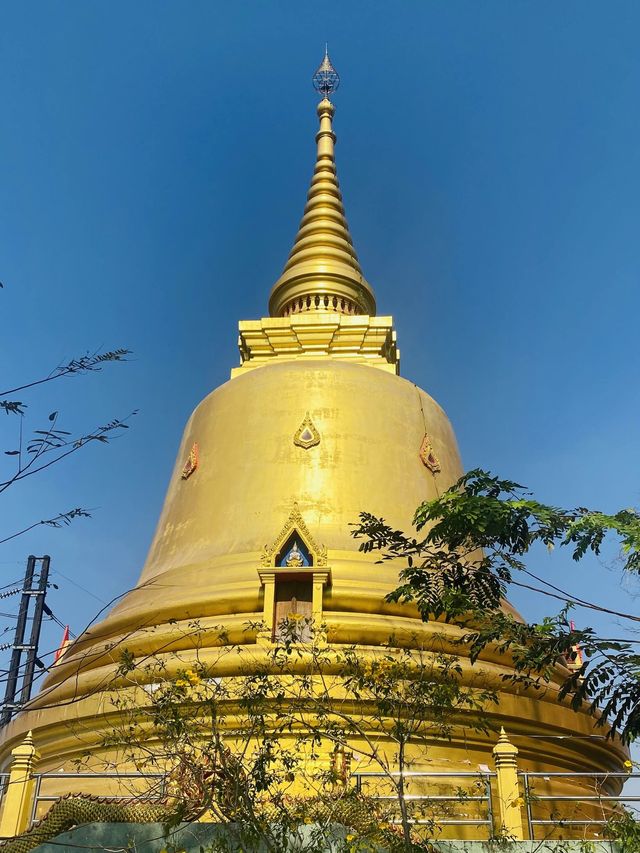 ทำบุญ ไหว้พระ | วัดศรีบูรพาราม ตราด