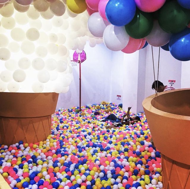 Delicious Photos from The Dessert Museum 