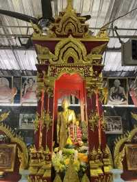ก่อนขึ้นดอยสุเทพอย่าลืมมากราบครูบาศรีวิชัย