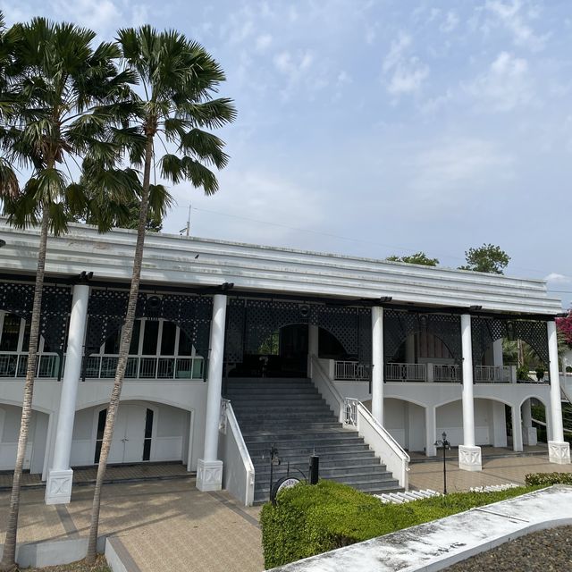 The Sea-Cret Garden หัวหิน พักสบายสไตล์พูลวิลล่า