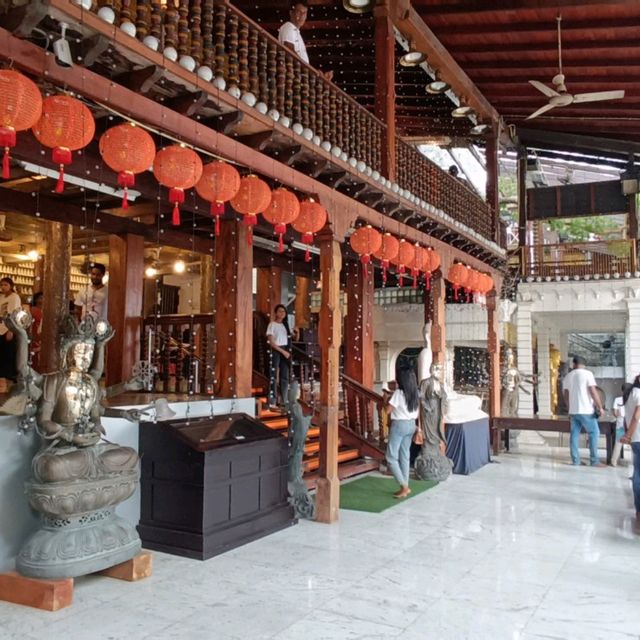 Gangaramaya temple 
