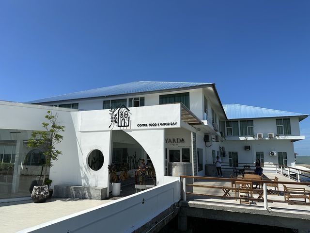 Cafe with great sea view 