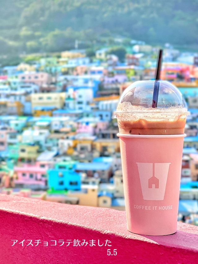 【韓国旅行】釜山・甘川文化村カフェ🩵間近に見える絶景に感動✨