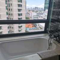 G hotel gurney - L suite - spacious suite!