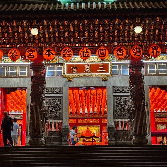 วัดสวย เมืองเกาสง