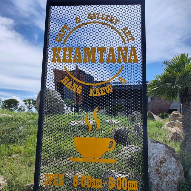 Khamtana Cafe & Gallery Art