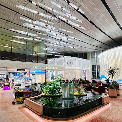 Louis Vuitton Singapore  Singapore, Singapore changi airport, Singapore  travel