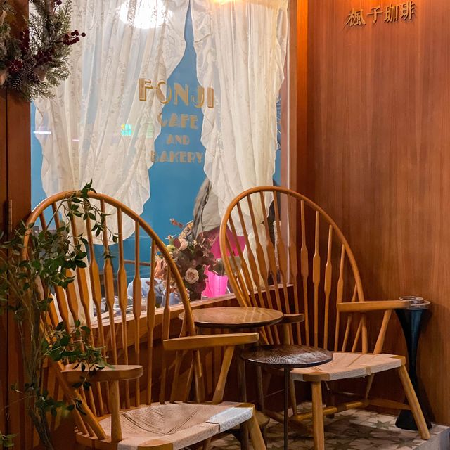 太子｜高質復古cafe。楓子珈琲