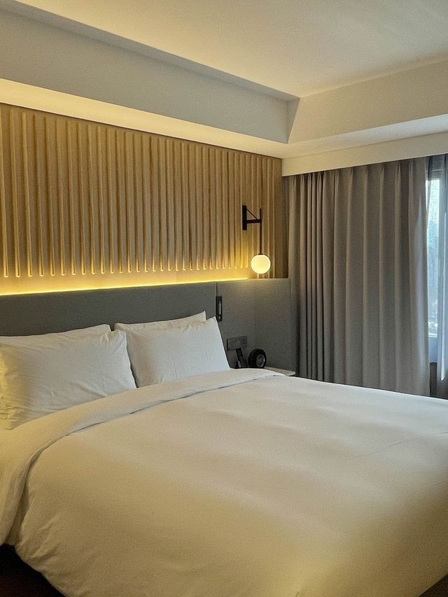 MZ세대들이 좋아할 만한 힙한 호텔 🛋️몬드리안 서울 이태원