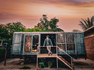 Blue Villa Style Vintage, Uthai Thani Province 📷