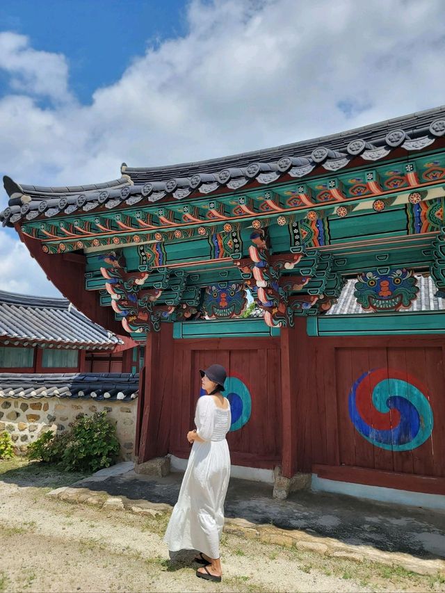 경남 유형문화재로 지정된 거제향교✨️