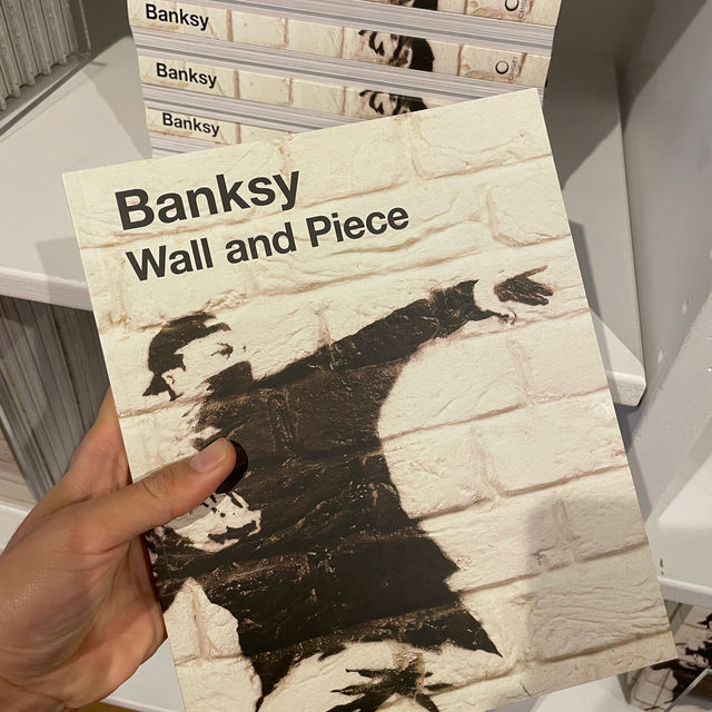 The Art Of Banksy 🇬🇧 London 