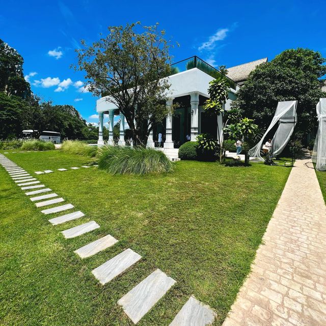The Harmony Library & Tearoom