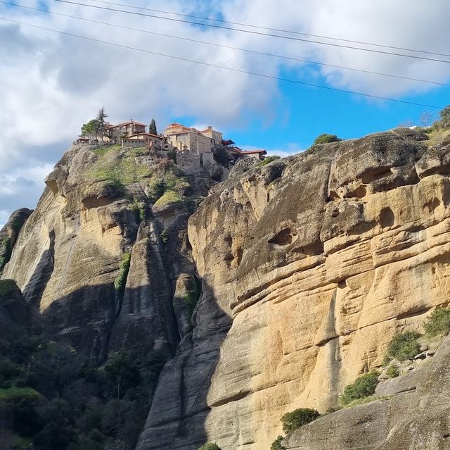 2024旅行願望【希臘】邁泰奧拉：懸浮在空中的修道院，不可錯過的旅遊目的地