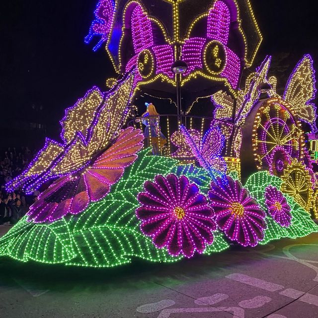 Everland Night Parade