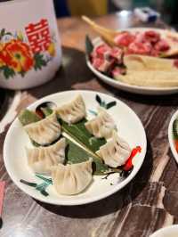 懷舊主題雞煲火鍋店