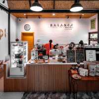 「曼谷近郊Balance Bar&Farm：美味蛋糕，絕佳口碑！」