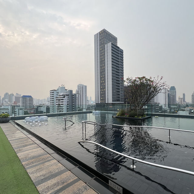 通羅酒吧區的Grande Centre Point Sukhumvit 55：口碑絕佳，設施一流