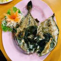 布吉泰特式：班贊海鮮鮮貨市場