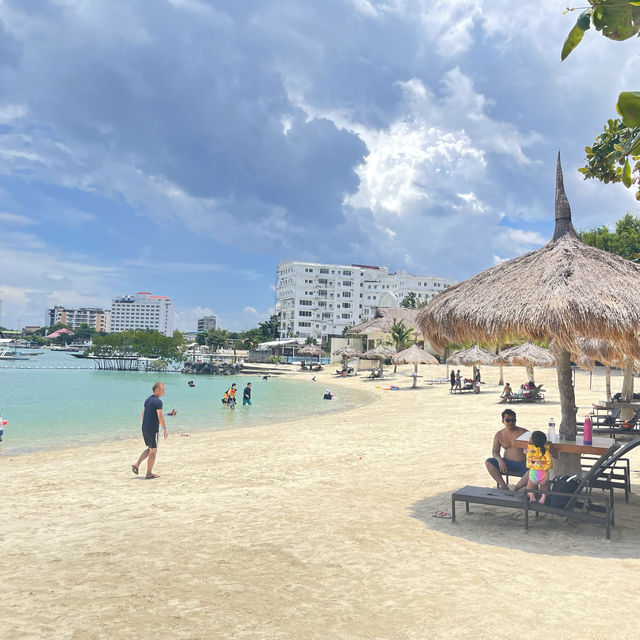 【フィリピン/セブ】Bluewater Maribago Beach Resort