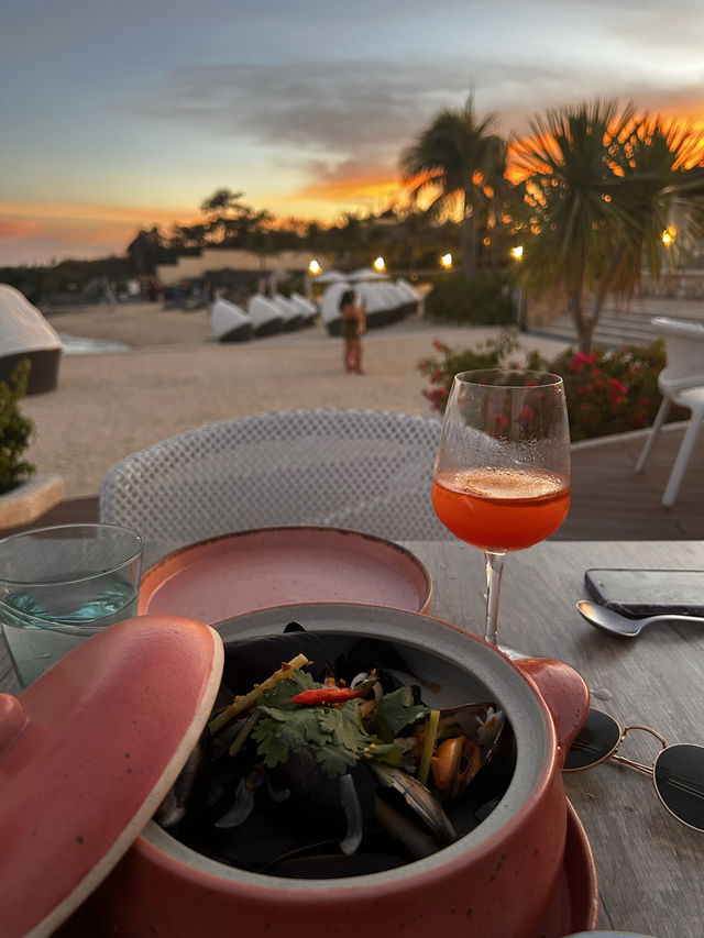 Beach club with sunset views!