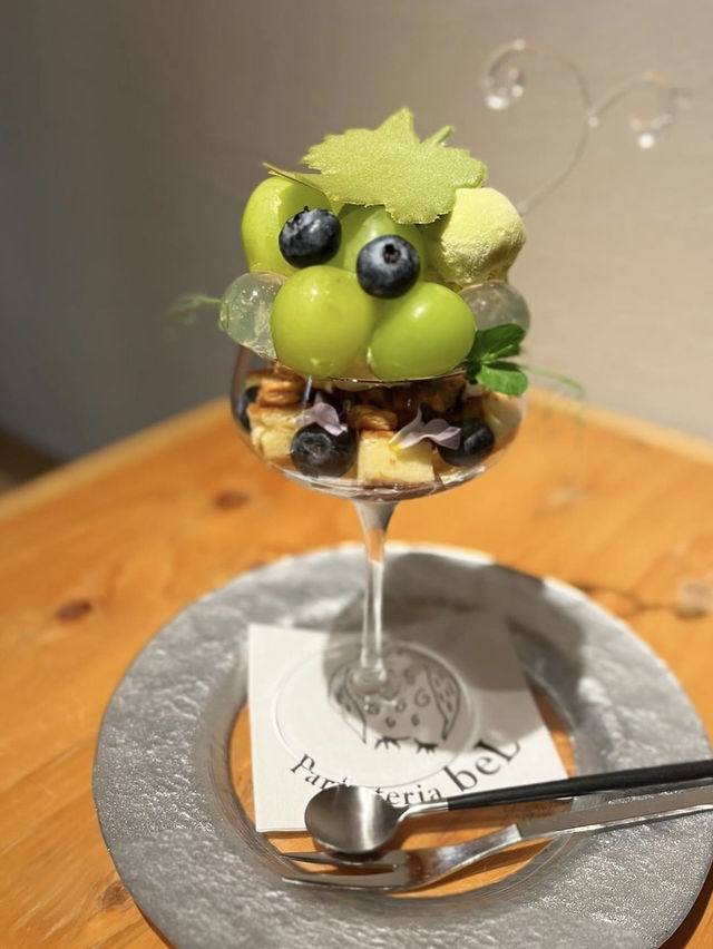 【福岡カフェ】美しすぎるパフェがたくさん！夜パフェ専門店に行こう✨