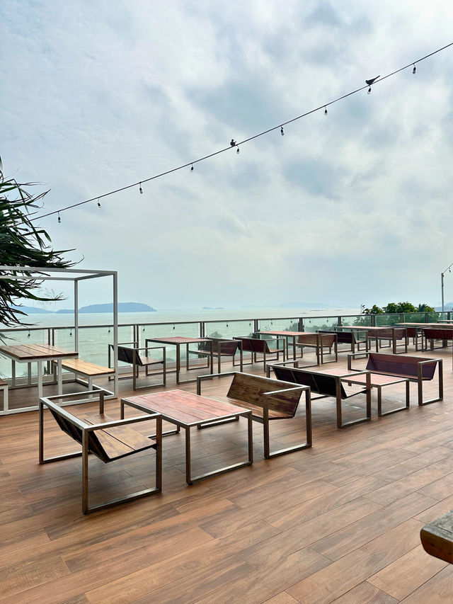 มัทรี วัลเลย์ & คาเฟ่