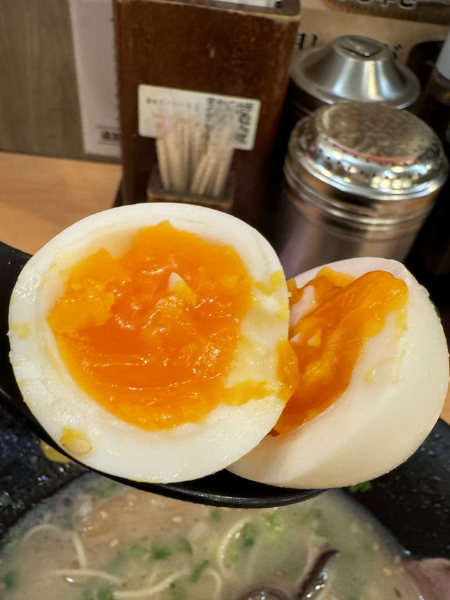 【福岡グルメ】泡系豚骨ラーメンって知ってる？迷ったらスペシャルがおすすめ🍜