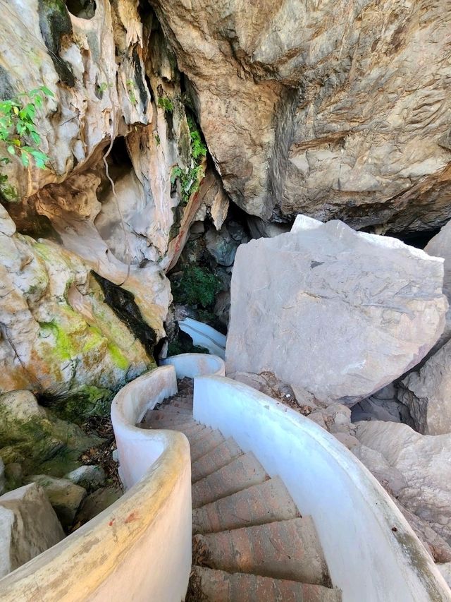 Perak Cave Temple