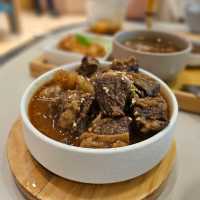 坐低歎盡港式地道小食 葵涌新餐廳超創意