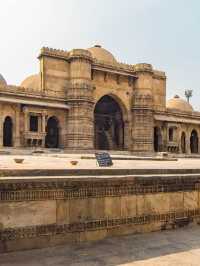 Bai Harir Vav Ahmedabad บ่อน้ำโบราณอายุ 500 ปี
