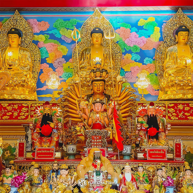 วัดกระทุ่มเสือปลา