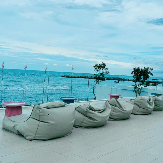 🌴U Hua Hin ที่พักติดทะเล