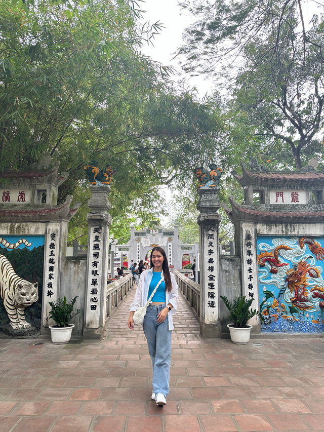 เดินเล่นชมทะเลสาปฮหว่านเกี๊ยม : ฮานอย 🇻🇳