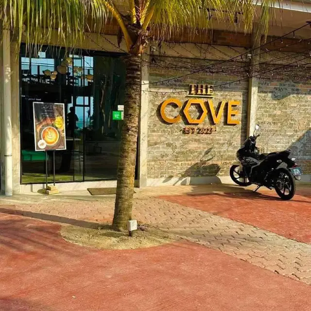 【Port Dickson】The Cove：海景餐廳，週末最佳選擇！