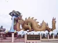 หมู่บ้านมังกรสวรรค์ สุพรรณบุรี