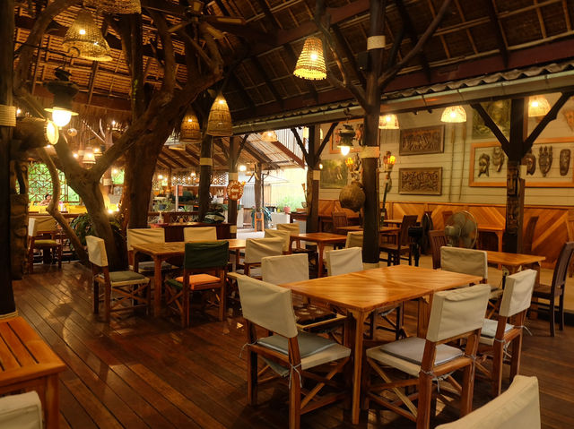 Hintok River Camp ที่พักสไตล์glampingติดแม่น้ำแคว