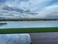 Infinity edge pool Chewakhong