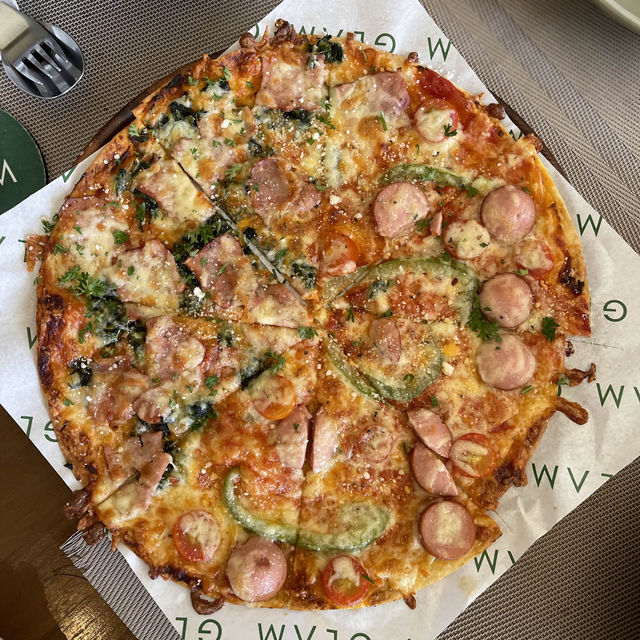 📍GLAM & GOMME☕️🍕